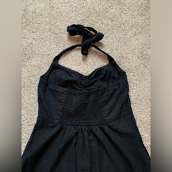 Old Navy Fit & Flare Black Linen Halter Dress! Size XS. New with tags! - Picture 5 of 6